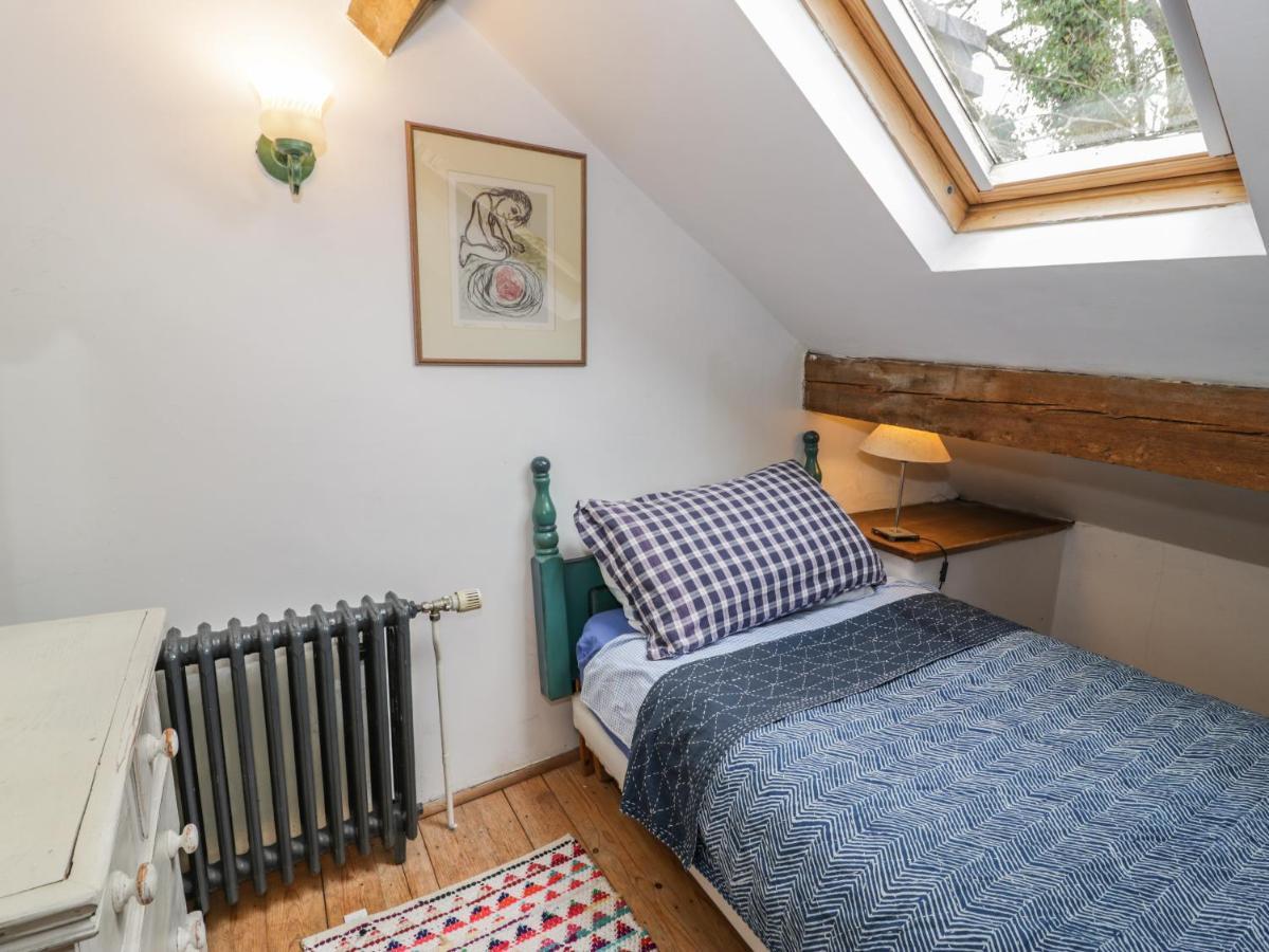 Beudy Dolpebyll Villa Llangadfan ภายนอก รูปภาพ