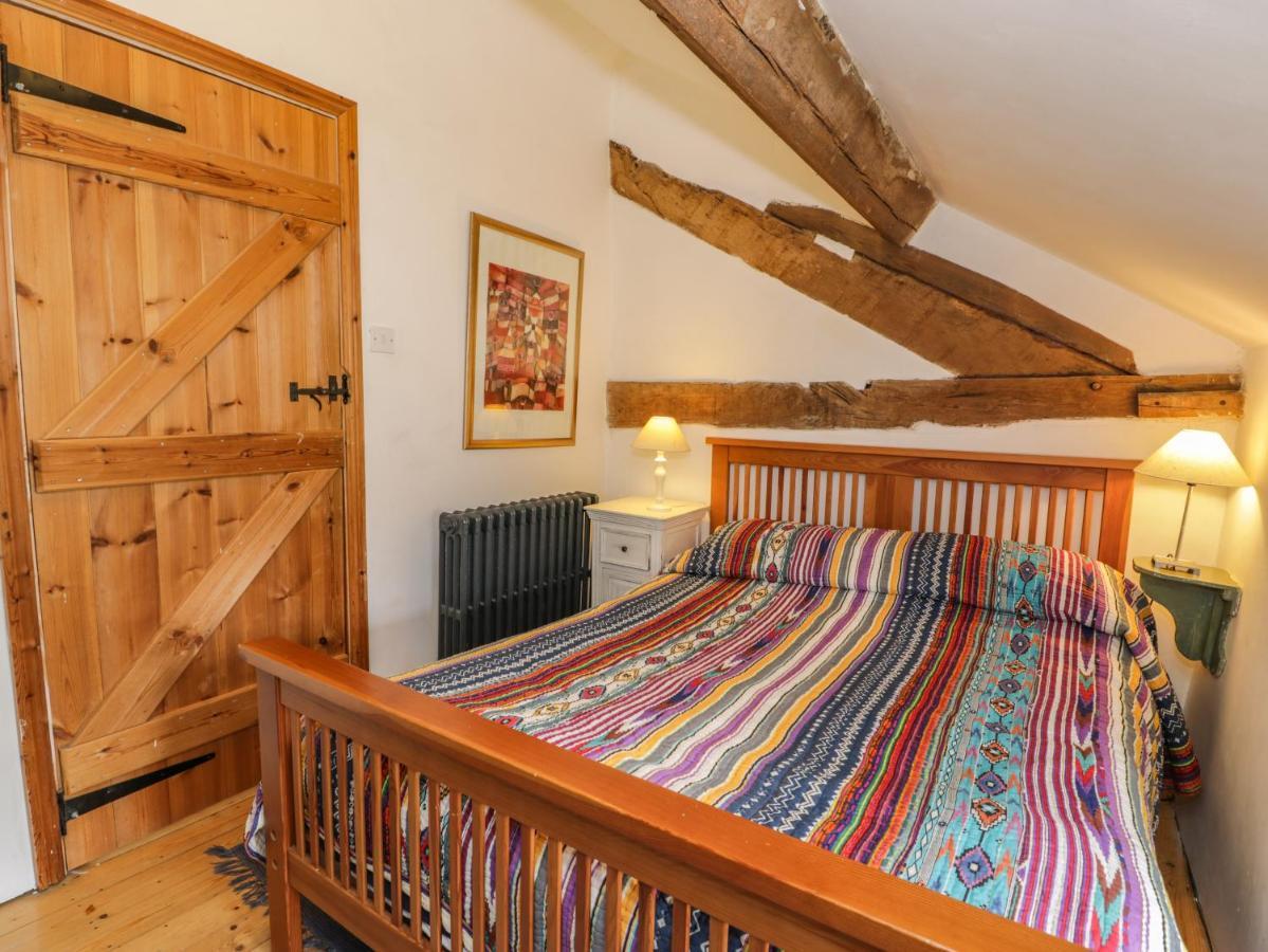 Beudy Dolpebyll Villa Llangadfan ภายนอก รูปภาพ